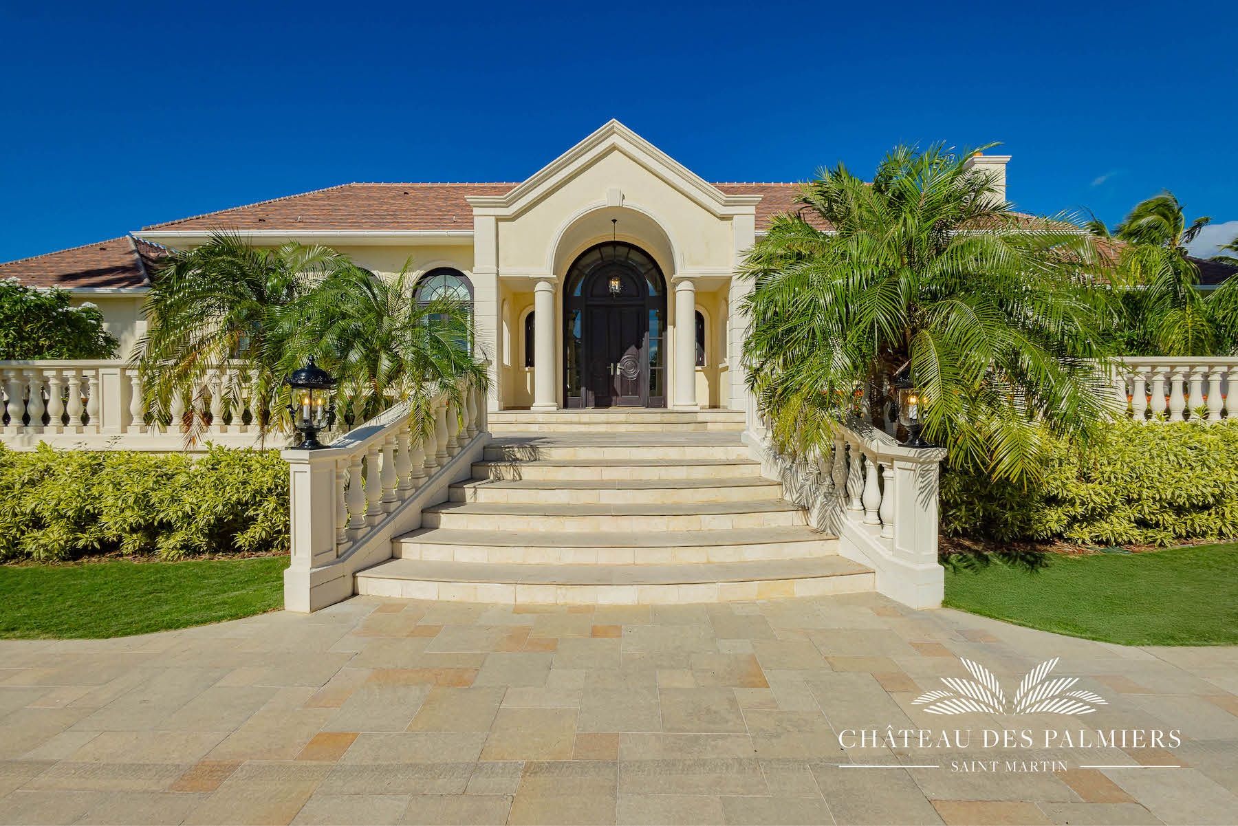 Le Chateau des Palmiers villa photo.